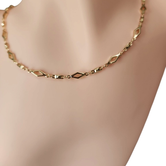 Set Of 3 Gold Stacking Necklaces 16 In. - Picture 4 of 5